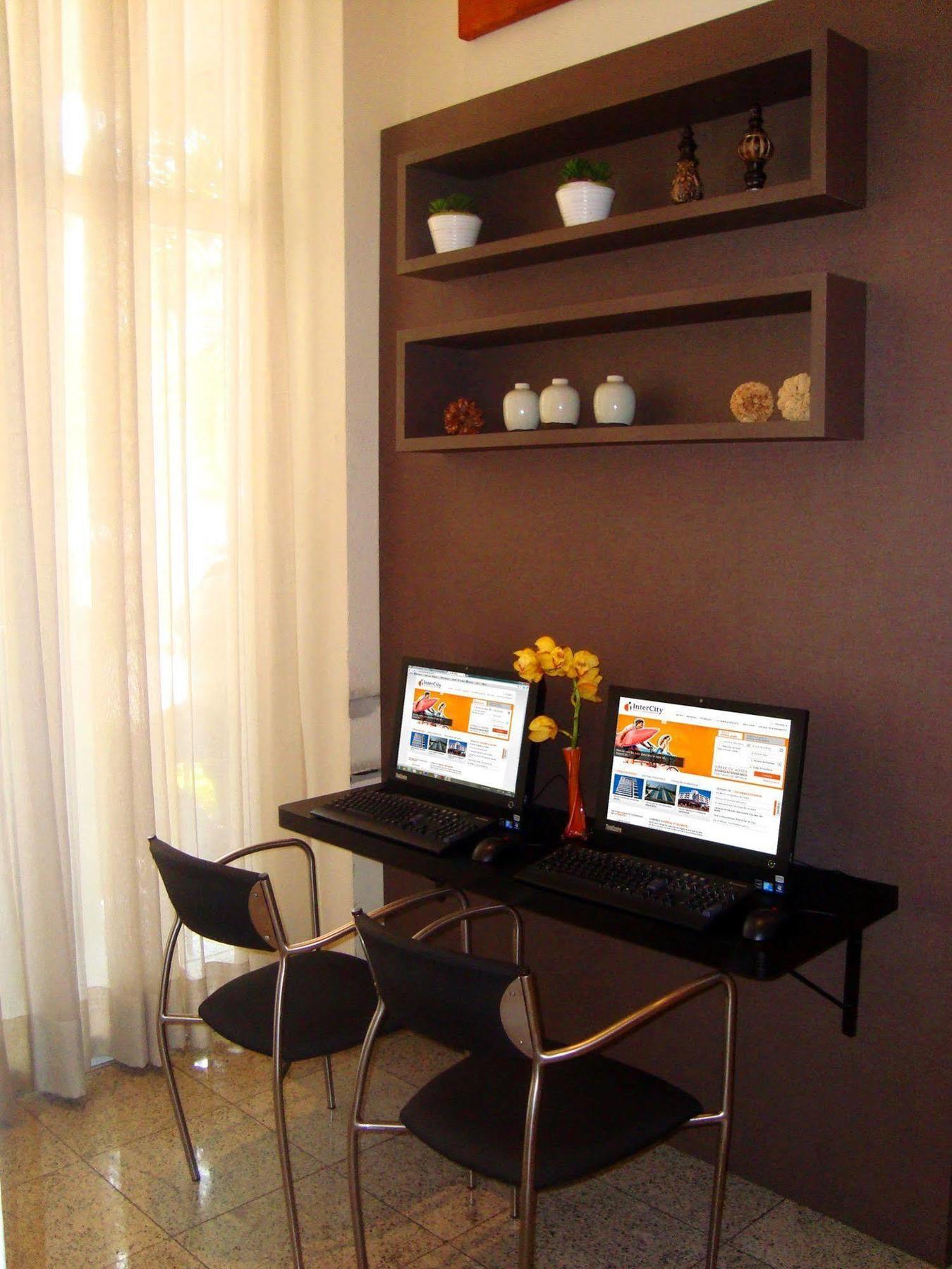 Intercity Nações Unidas Hotel 4*