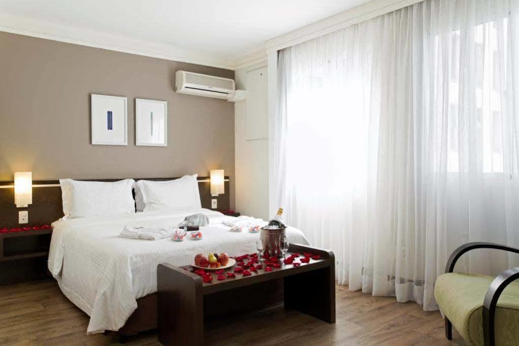 Hotel Intercity Nações Unidas 4*